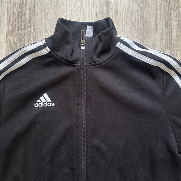 Adidas full zip sports jacket - Picture 2 of 3